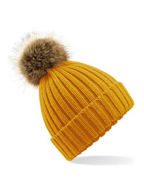 Beanie aus dickem Strick und Kunstfell