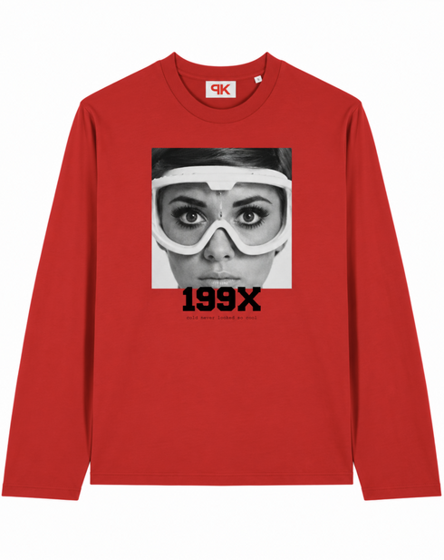 Boxy Longsleeve Red 199X Cold never looked so cool
