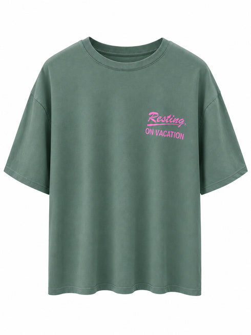 T-shirt Resting On Vacation green